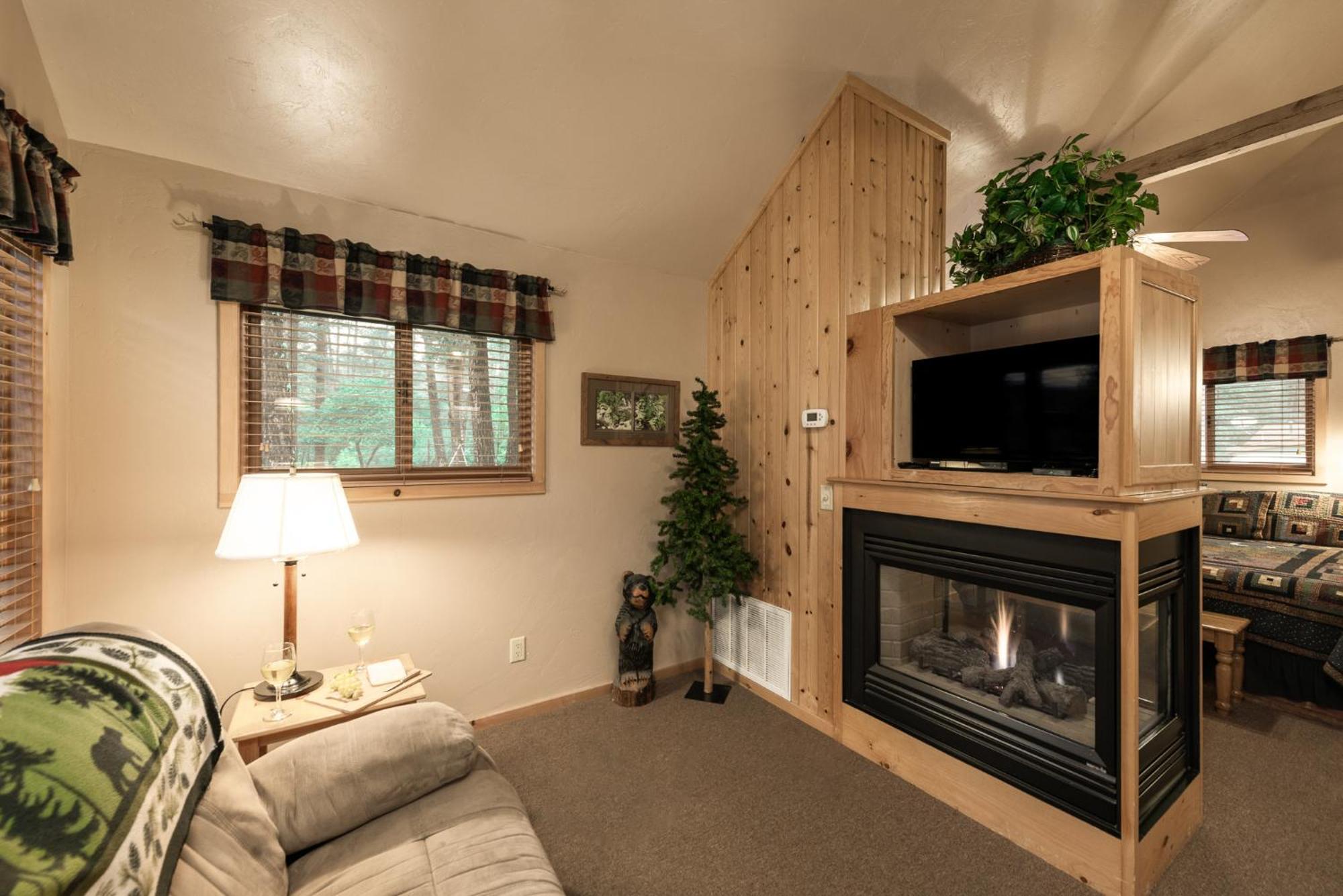 Shadow Mountain Lodge And Cabins Ruidoso Extérieur photo