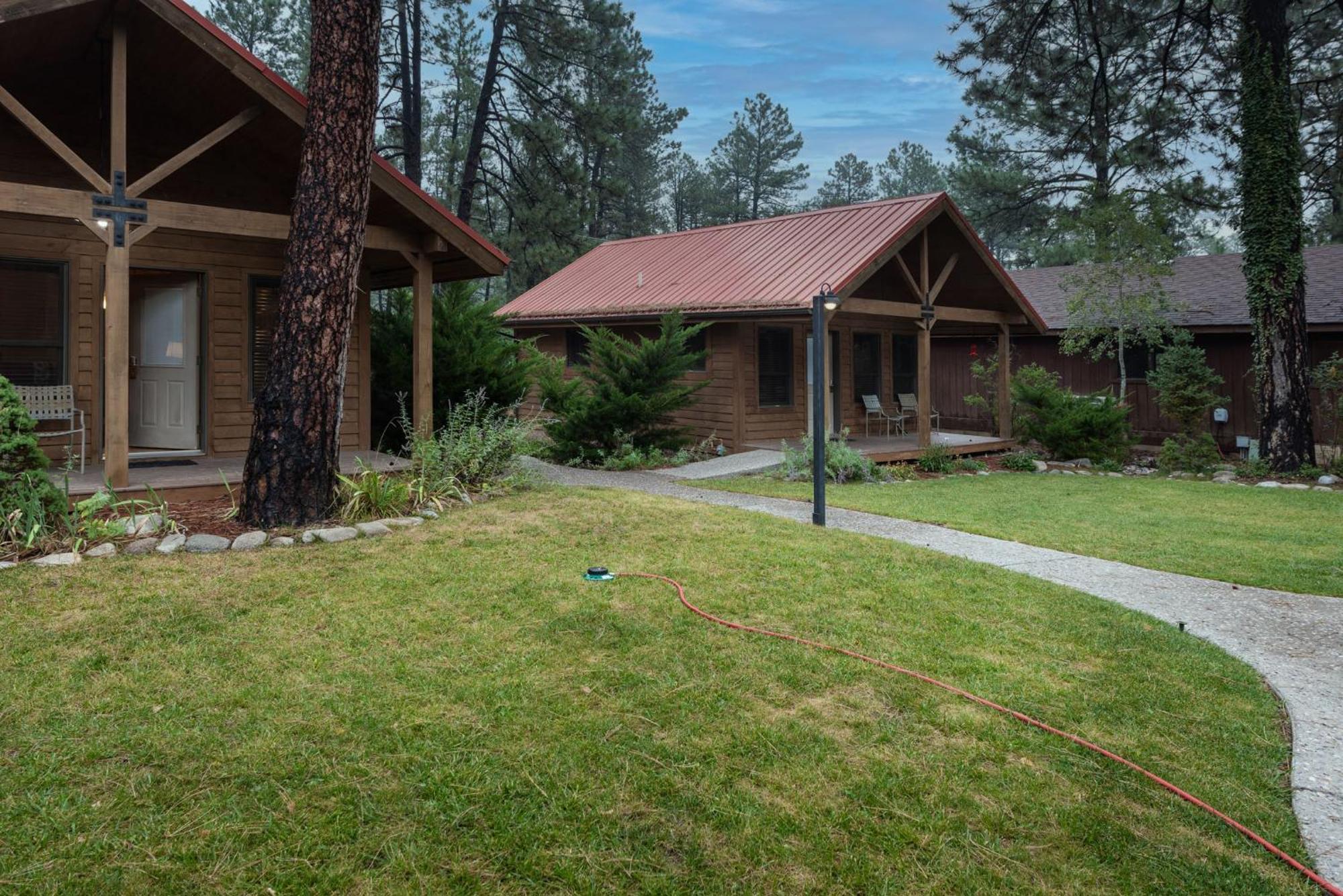 Shadow Mountain Lodge And Cabins Ruidoso Extérieur photo
